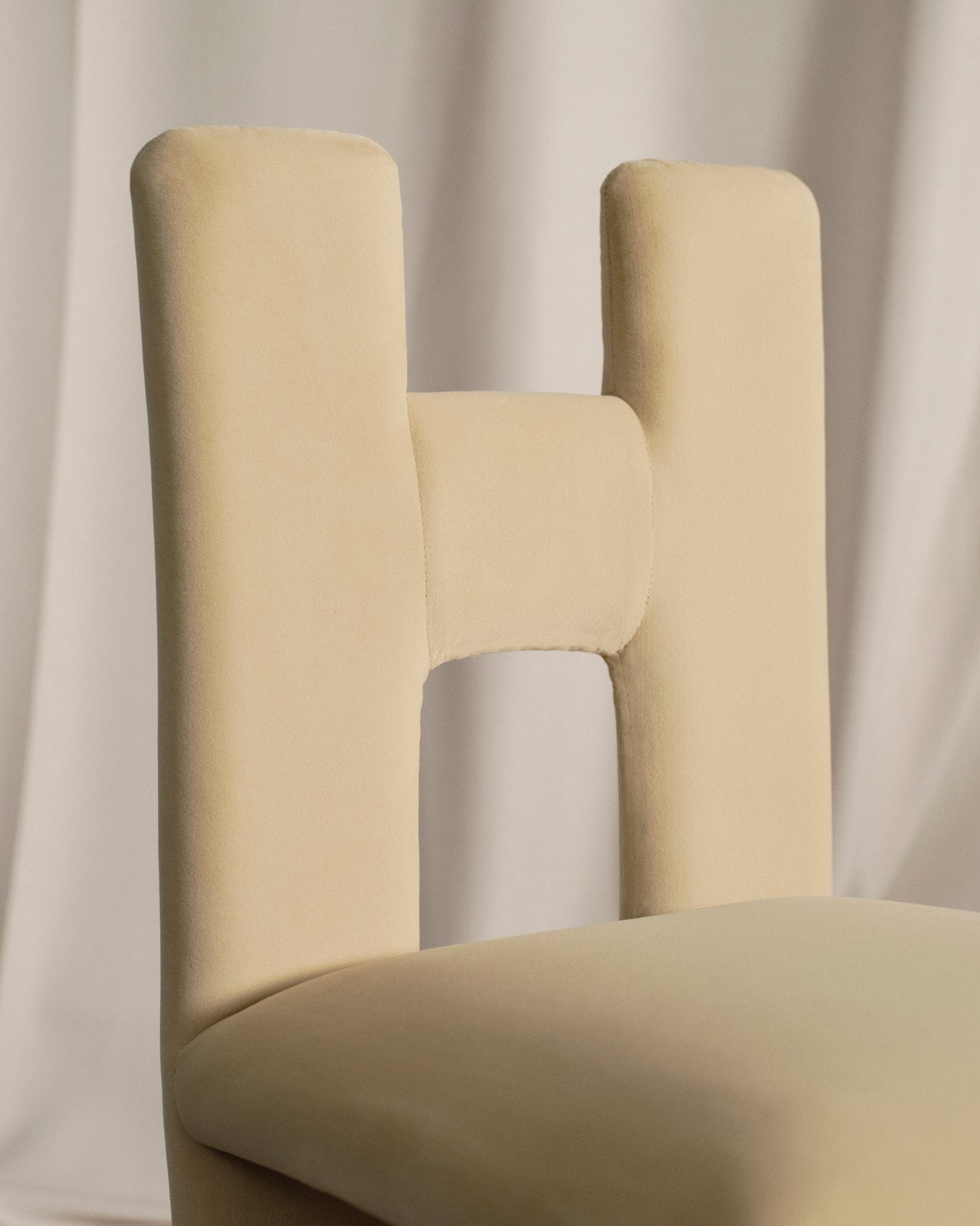 Hera Chair