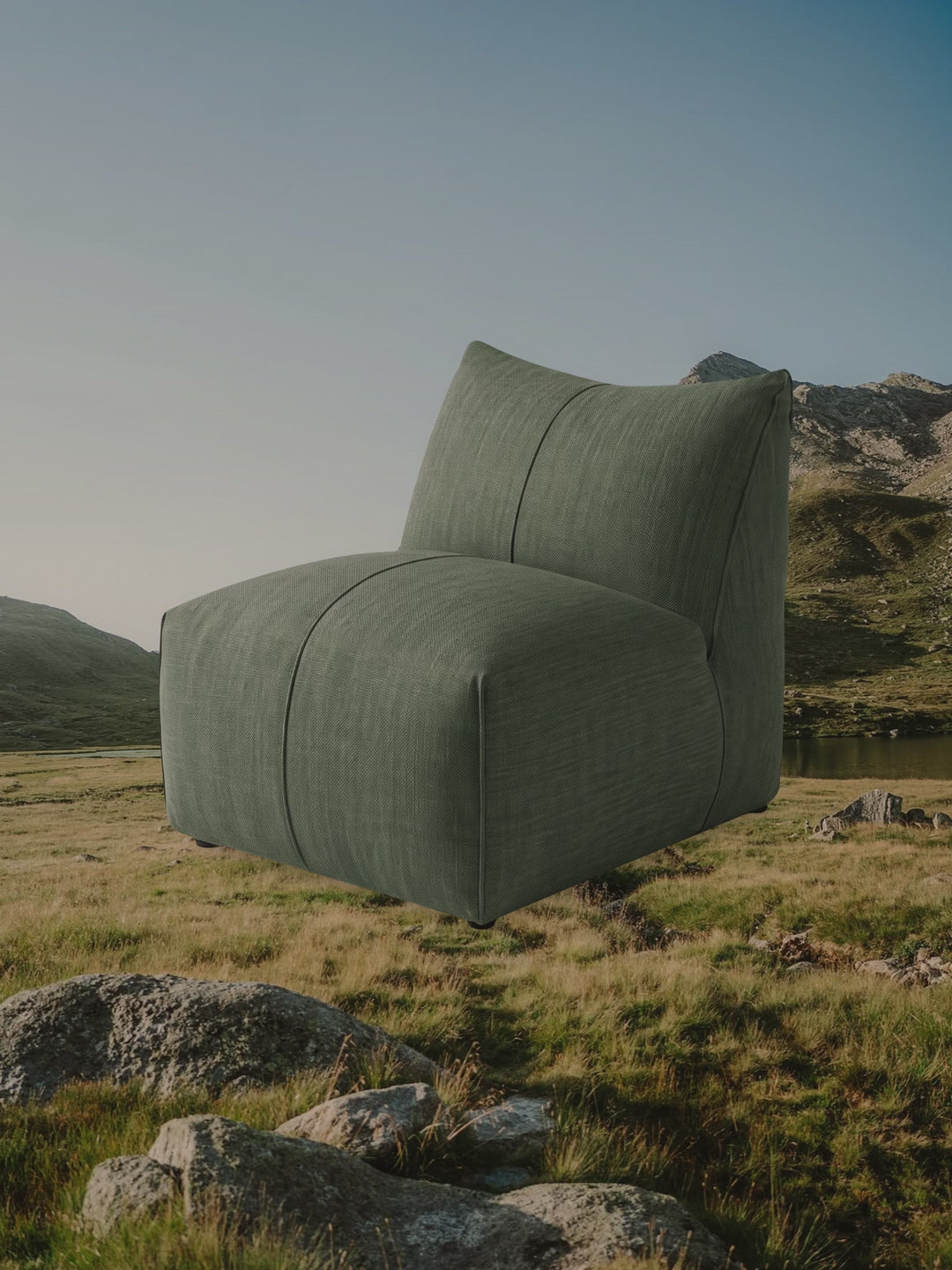 BBB Lounge Chair indoor and outdoor