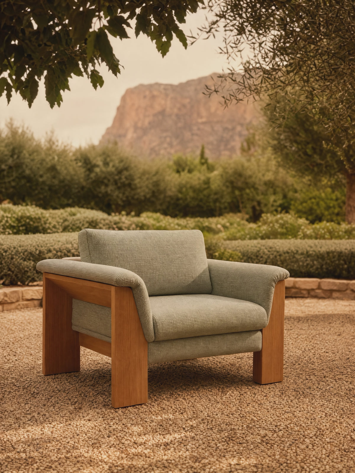 Mesa Armchair - Outdoor, video