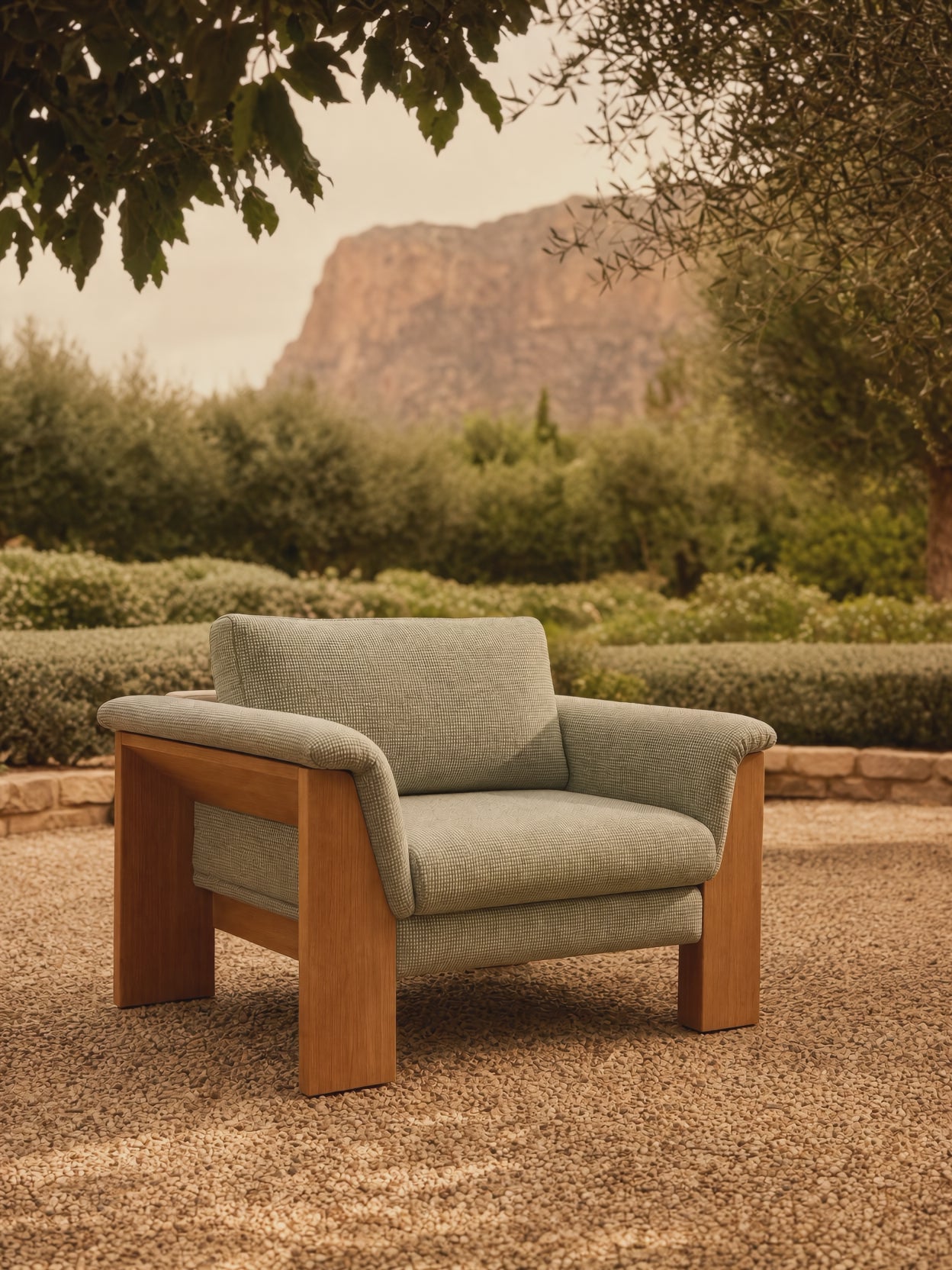 Mesa Armchair - Outdoor, video